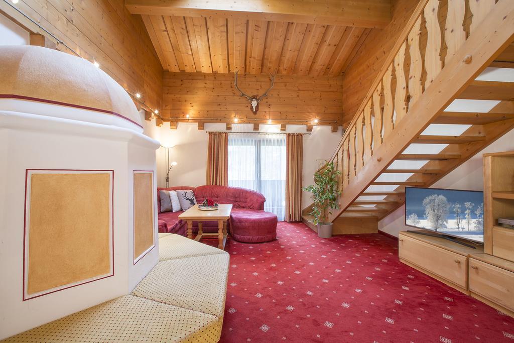 Landhaus Zirmhof ザールバッハ・ヒンターグレム 部屋 写真